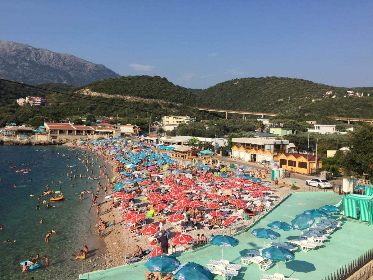 Villa Milka Utjeha Buitenkant foto